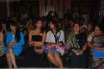 Lara Dutta at Ritu Kumar show in Taj Land_s End on 30th Jan 2011 (8).JPG